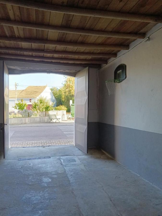 Casa Da Vovo Ceu - Casa De Campo Gandaresa - Country House, Entre Coimbra E Aveiro, A 15 Minutos Carro Praia Mira - Quintal Com Piscina Insuflavel Cantanhede Eksteriør bilde